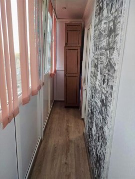 2-к квартира, 5/5 эт., 49м²