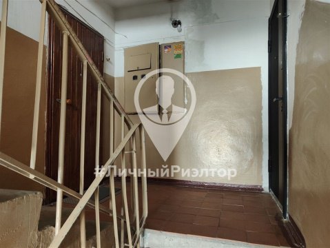 3-к квартира, 4/5 эт., 59м²