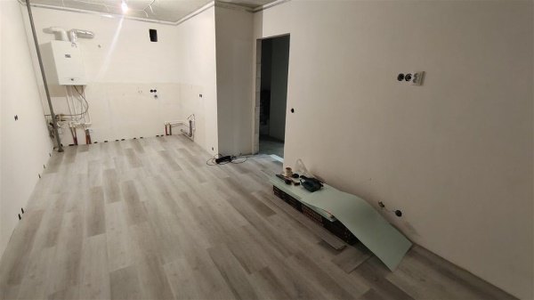 2-к квартира, 3/25 эт., 56м²